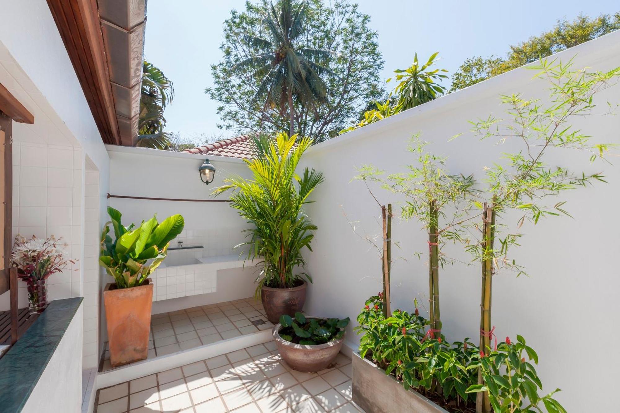 Rawai Baan Khunying - Secluded Phuket Beachfront Villa מראה חיצוני תמונה
