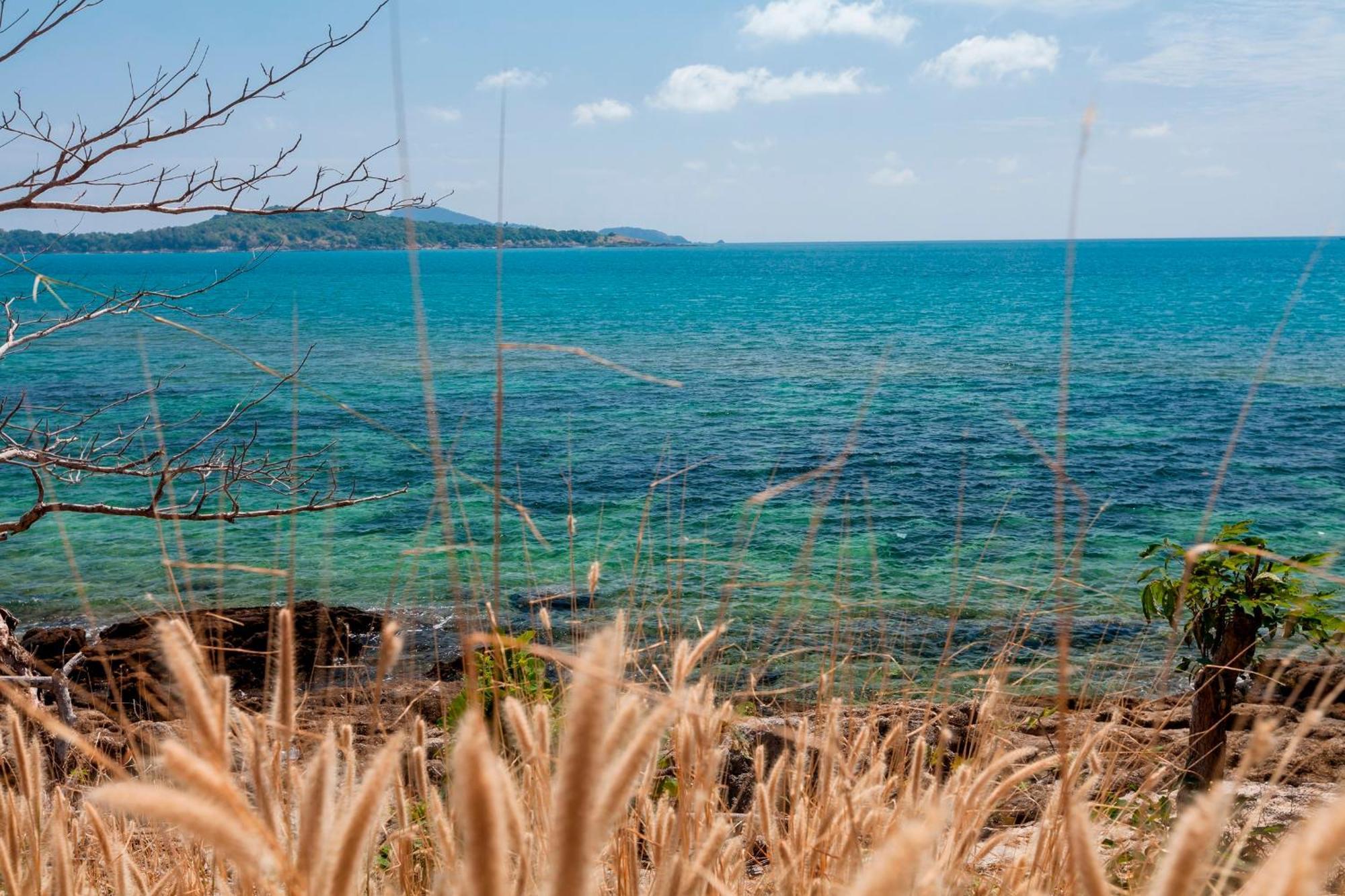 Rawai Baan Khunying - Secluded Phuket Beachfront Villa מראה חיצוני תמונה