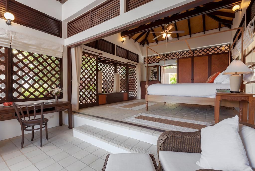 Rawai Baan Khunying - Secluded Phuket Beachfront Villa חדר תמונה