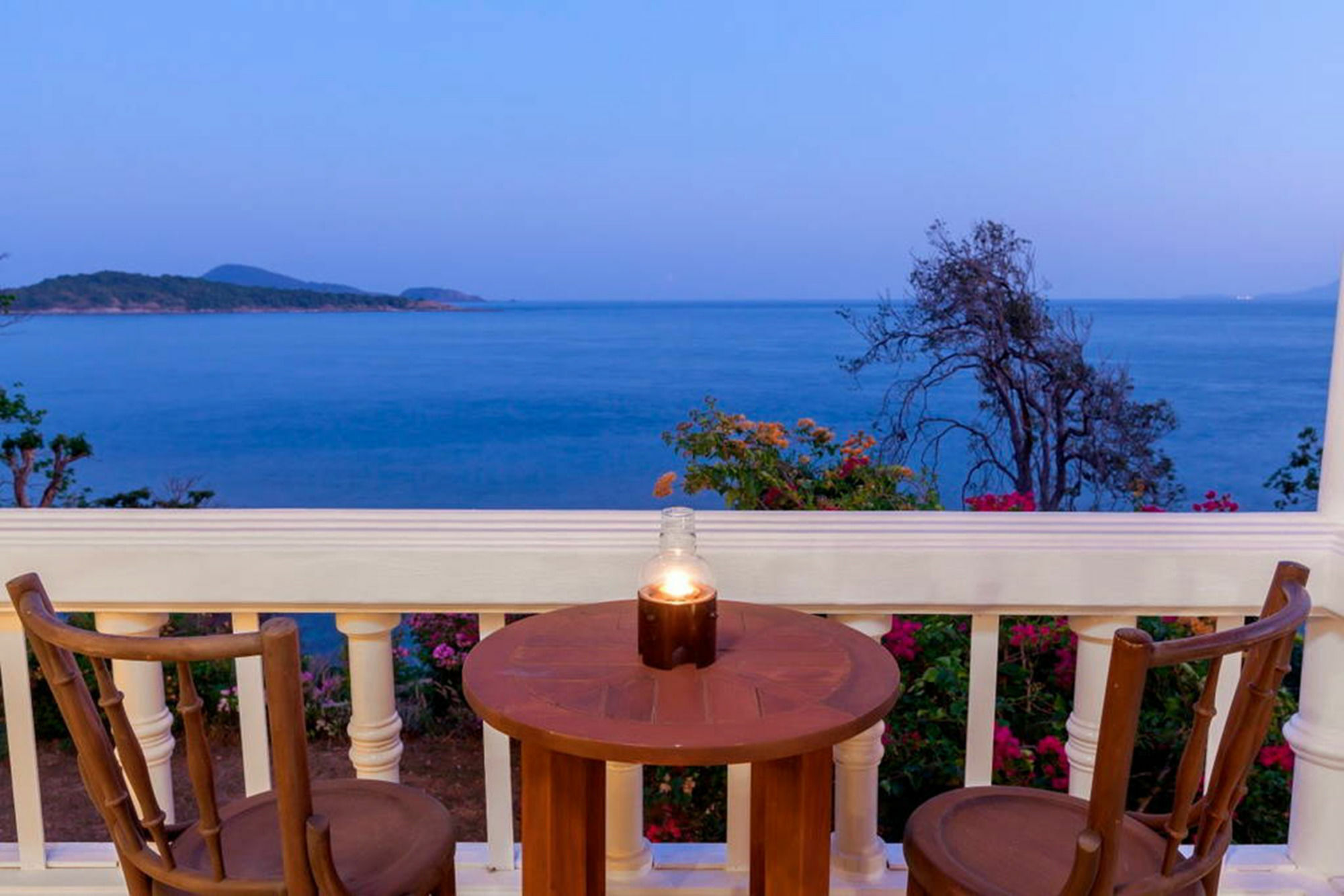Rawai Baan Khunying - Secluded Phuket Beachfront Villa מראה חיצוני תמונה