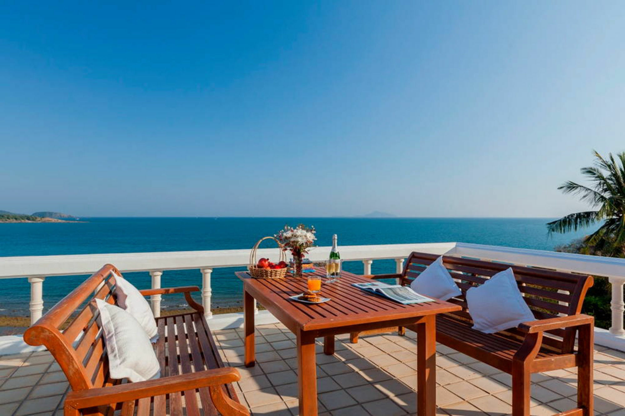 Rawai Baan Khunying - Secluded Phuket Beachfront Villa מראה חיצוני תמונה